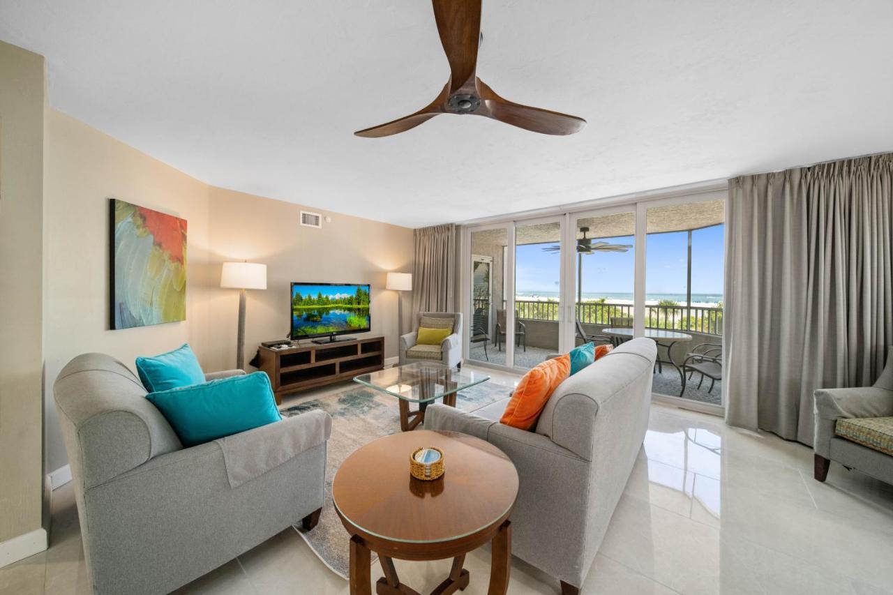 Gullwing Beach Front Resort فورت مايس بيتش المظهر الخارجي الصورة