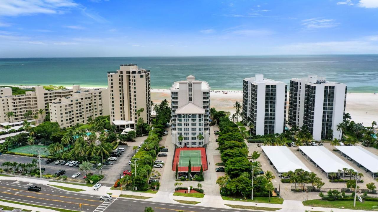 Gullwing Beach Front Resort فورت مايس بيتش المظهر الخارجي الصورة